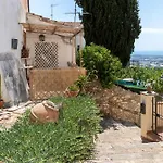 Un Pezzo Di Storia Vicino Al Mare