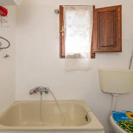 Un Pezzo Di Storia Vicino Al Mare Apartment Rosignano Marittimo