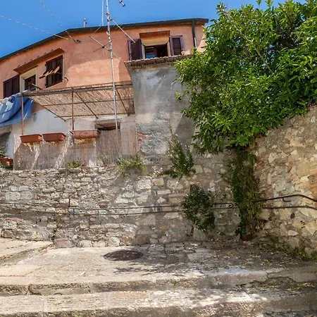 Apartment Un Pezzo Di Storia Vicino Al Mare Rosignano Marittimo